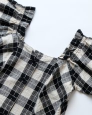画像3: OLD UNKNOWN BRAND COTTON LINEN CHECK SQUARE FRILL NECK BLOUSE (3)