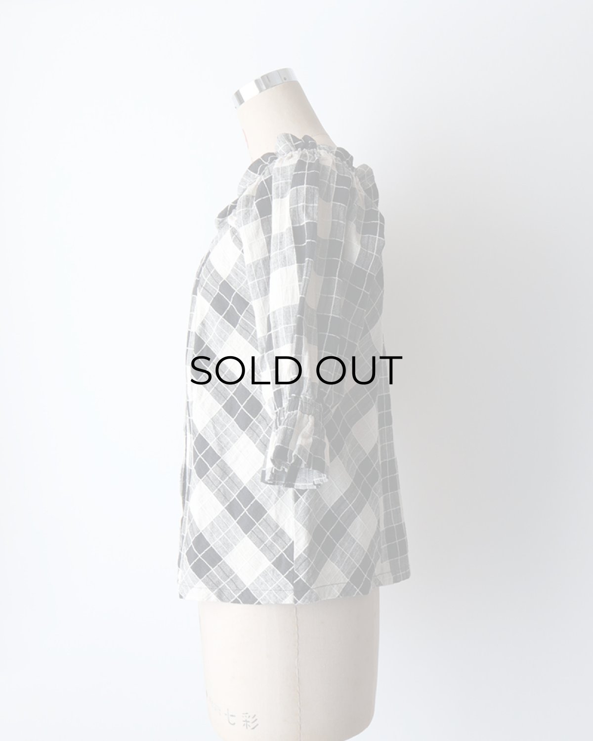画像10: OLD UNKNOWN BRAND COTTON LINEN CHECK SQUARE FRILL NECK BLOUSE (10)