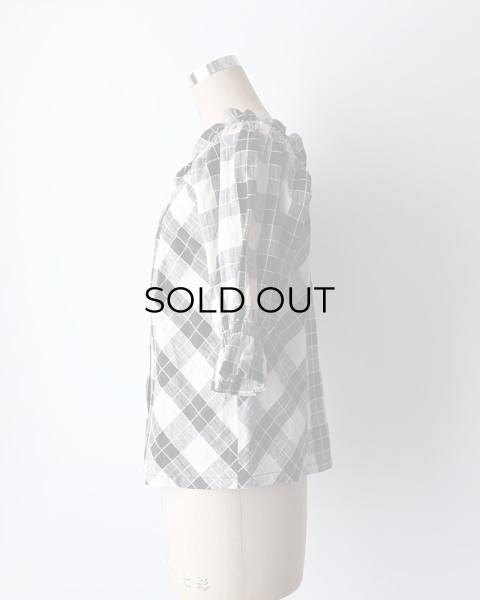 画像10: OLD UNKNOWN BRAND COTTON LINEN CHECK SQUARE FRILL NECK BLOUSE (10)