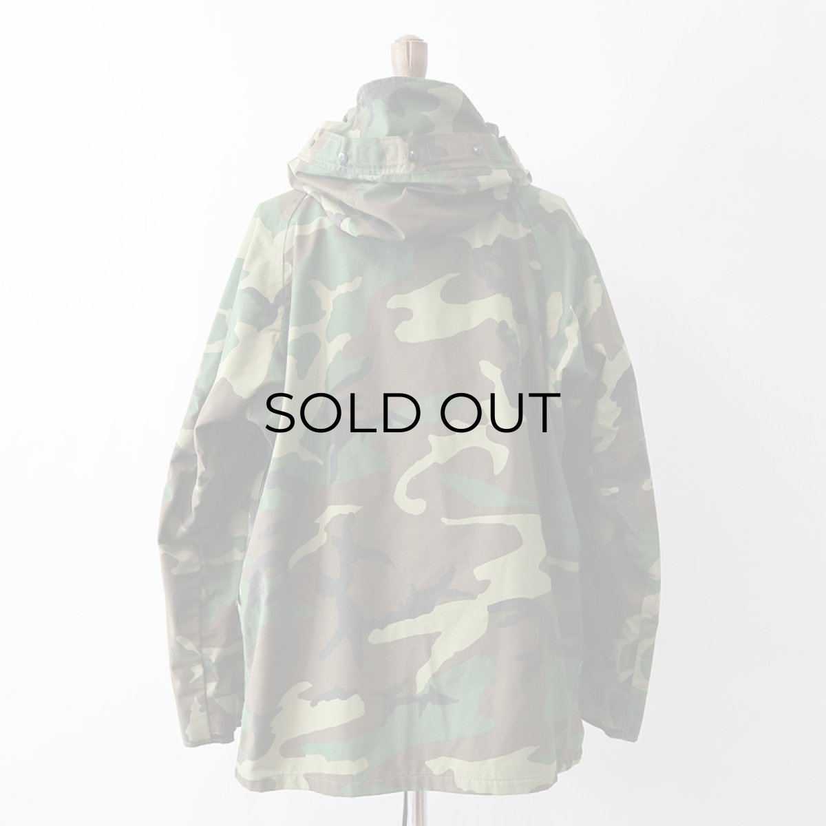 画像4: 90's US ARMY GORE-TEX WOODLAND CAMOUFLAGE COLD WEATHER PARKA 【SIZE : LARGE-REGULAR】 (4)