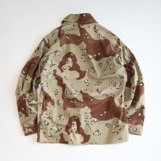 画像3: 〜90's US ARMY COTTON NYLON DESERT CAMOUFLAGE COMBAT JACKET【SIZE : MEDIUM-REGULAR】 (3)