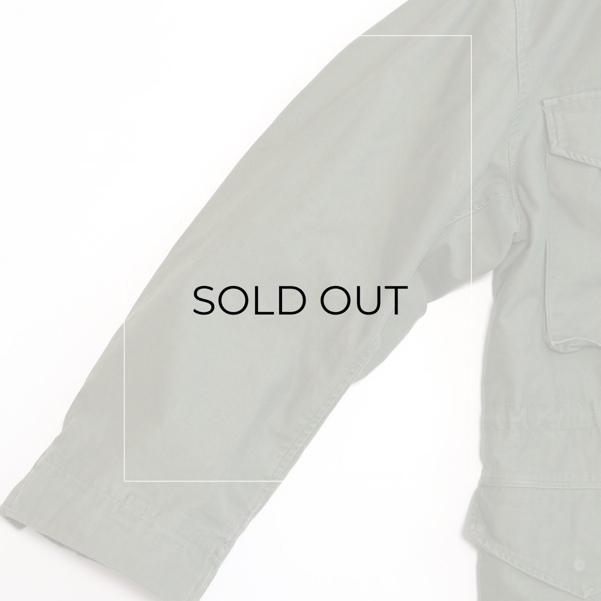 右袖細かな汚れ