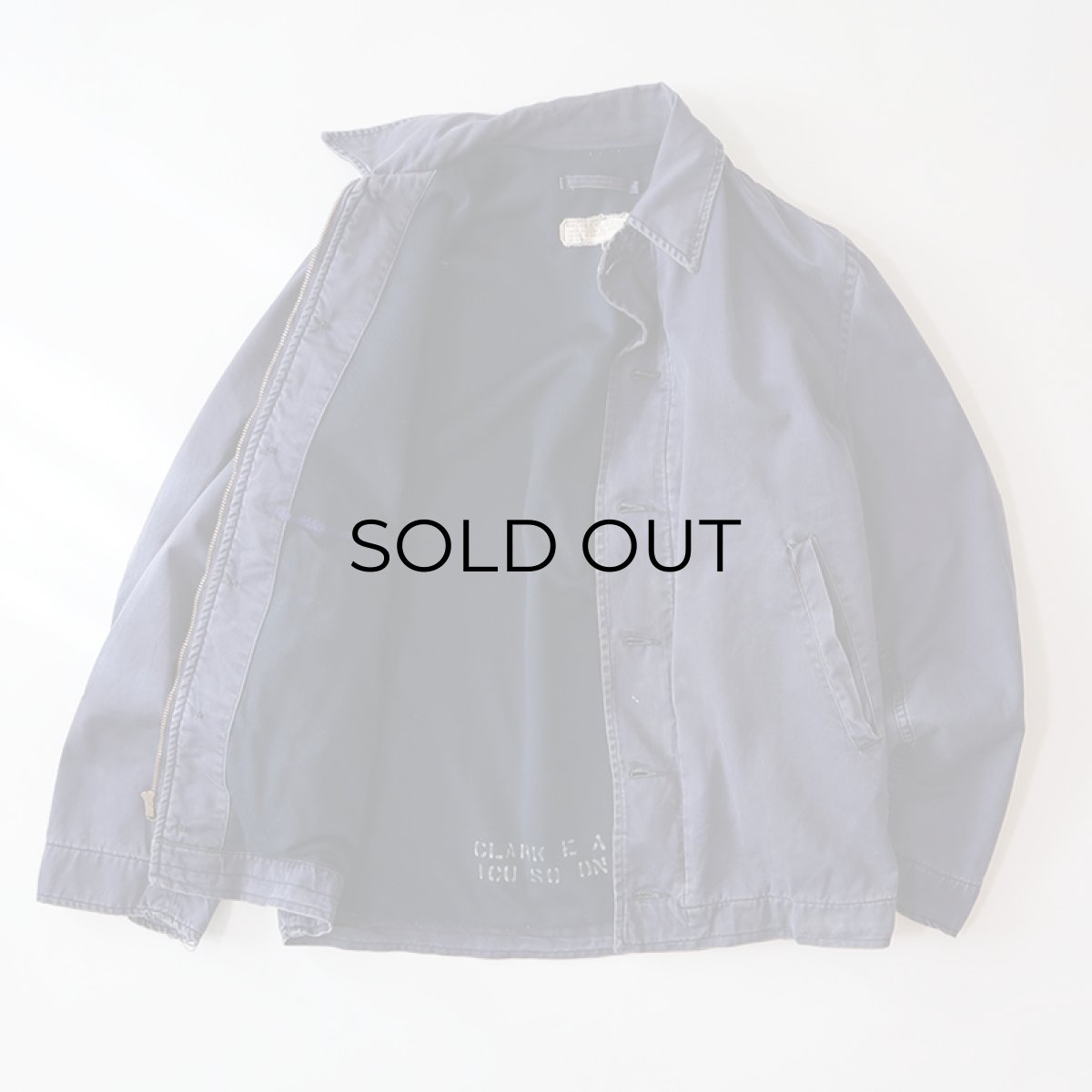 画像2: 〜70's US NAVY COTTON SATEEN UTILITY JACKET 【Size : 36R】 (2)