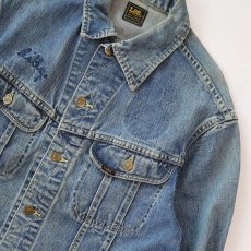 画像4: 〜80's Lee 220J DENIM TRUCKER JACKET with BACK PRINT (4)