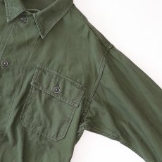 画像4: 60's US ARMY COTTON SATEEN UTILITY SHIRT JACKET (4)