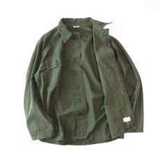 画像2: 60's US ARMY COTTON SATEEN UTILITY SHIRT JACKET (2)