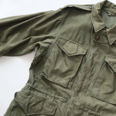 画像4: 40's US ARMY M-43 COTTON SATEEN FIELD JACKET 【36 R】 (4)