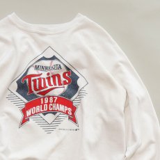 画像3: 80's TRENCH PRINT CREW NECK SWEAT "MINNESOTA Twins 1987 WORLD CHAMPS" (3)