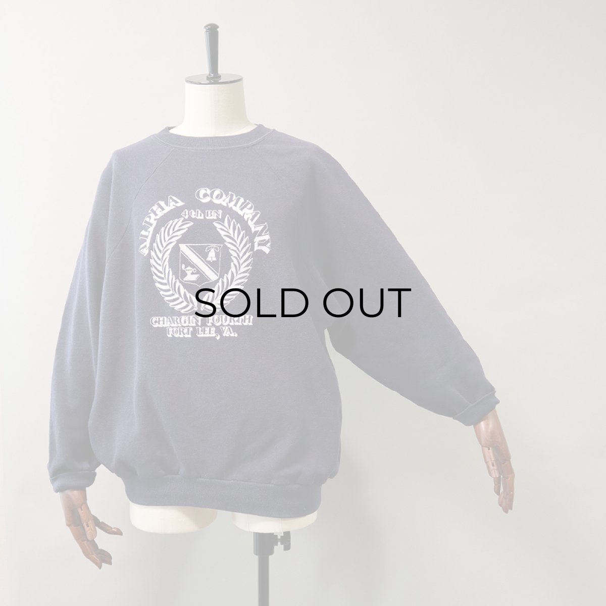 画像8: 80's sportswear PRINT CREW NECK SWEAT "ALPHA COMPANY 4th BN" (8)