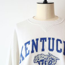 画像4: 90's RUSSELL PRINT CREW NECK SWEAT "KENTUCKY WILDCATS" (4)