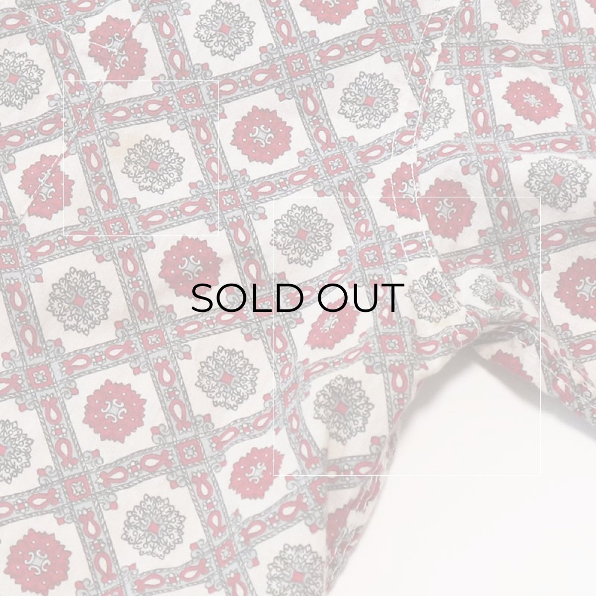 画像8: 60's Custom Tailored COTTON ALL OVER PATTERN PAJAMA SHIRT (8)