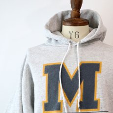 画像1: 90's TNT by TRAU & LOEVNER PRINT SWEAT PULLOVER PARKA "UNIVERSITY OF MICHIGAN" (1)