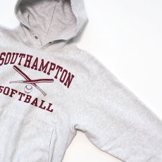 画像8: Champion REVERSE WEAVE PRINT SWEAT PULLOVER PARKA "SOUTHAMPTON SOFTBALL" (8)