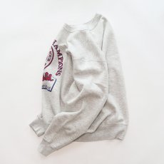 画像2: 80's Champion PRINT CREW NECK SWEAT "1988 NCAA CHAMPIONS" "MADE IN USA" (2)