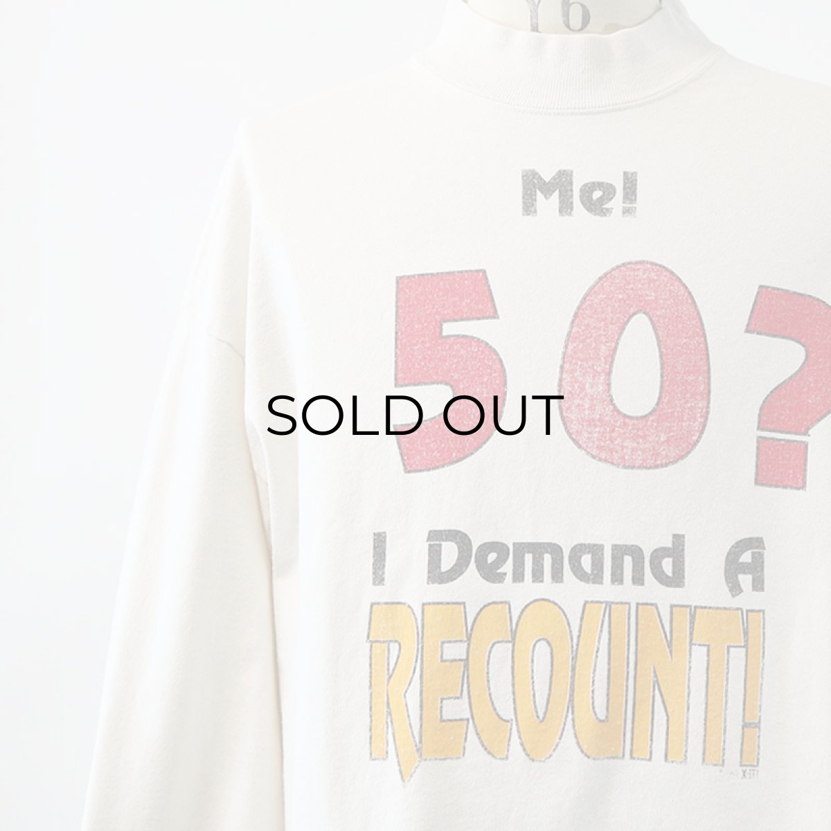 画像10: 90's COTTON DELUX COTTON PRINT MOCK NECK L/S TEE "Me! 50?" (10)