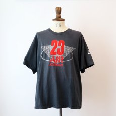画像9: 90's NIKE COTTON PRINT S/S TEE "23 AIR JORDAN" "MADE IN USA" (9)