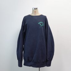 画像13: 90's Champion REVERSE WEAVE EMBROIDERED CREW NECK SWEAT  "NEWPORT" "MADE IN USA" (13)