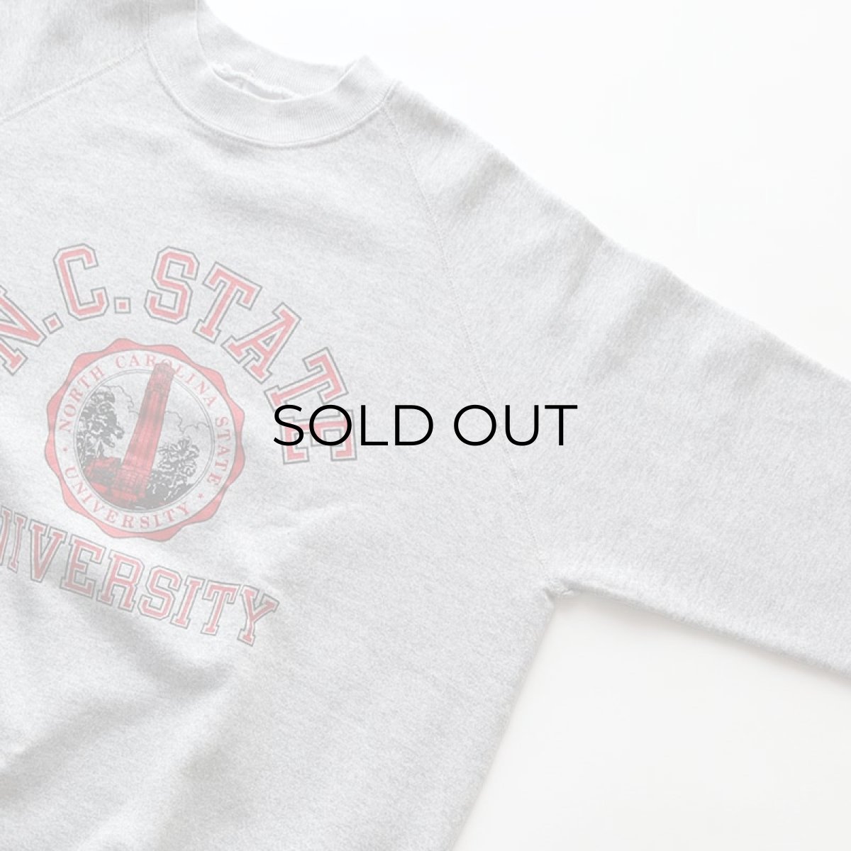 画像3: 〜90's SOFFE SWEATS PRINT CREW NECK SWEAT "N.C. STATE UNIVERSITY" "MADE IN USA" (3)