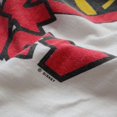 画像6: 90's UNKNOWN BRAND COTTON PRINT S/S MOVIE TEE "DICK TRACY" "MADE IN USA" (6)