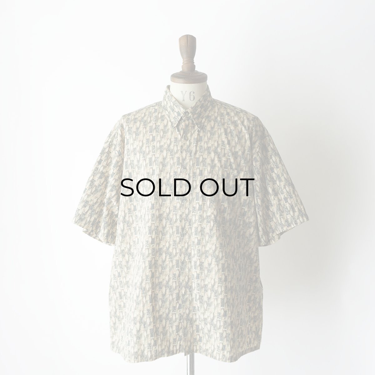 画像1: 90's CAMPIA COTTON ALL OVER PATTERN S/S BOX SHIRT (1)