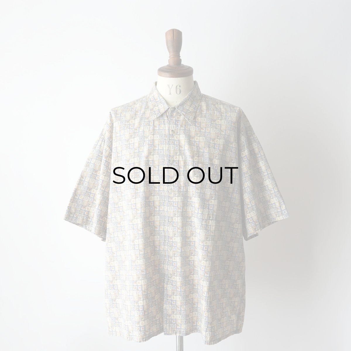 画像1: 90's CAMPIA COTTON ALL OVER PATTERN S/S BOX SHIRT (1)