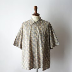 画像1: 90's CAMPIA COTTON ALL OVER PATTERN S/S BOX SHIRT (1)