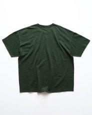 画像2: 00's GILDAN COTTON EMBROIDERED S/S TEE "Golden High Country Archers" (2)