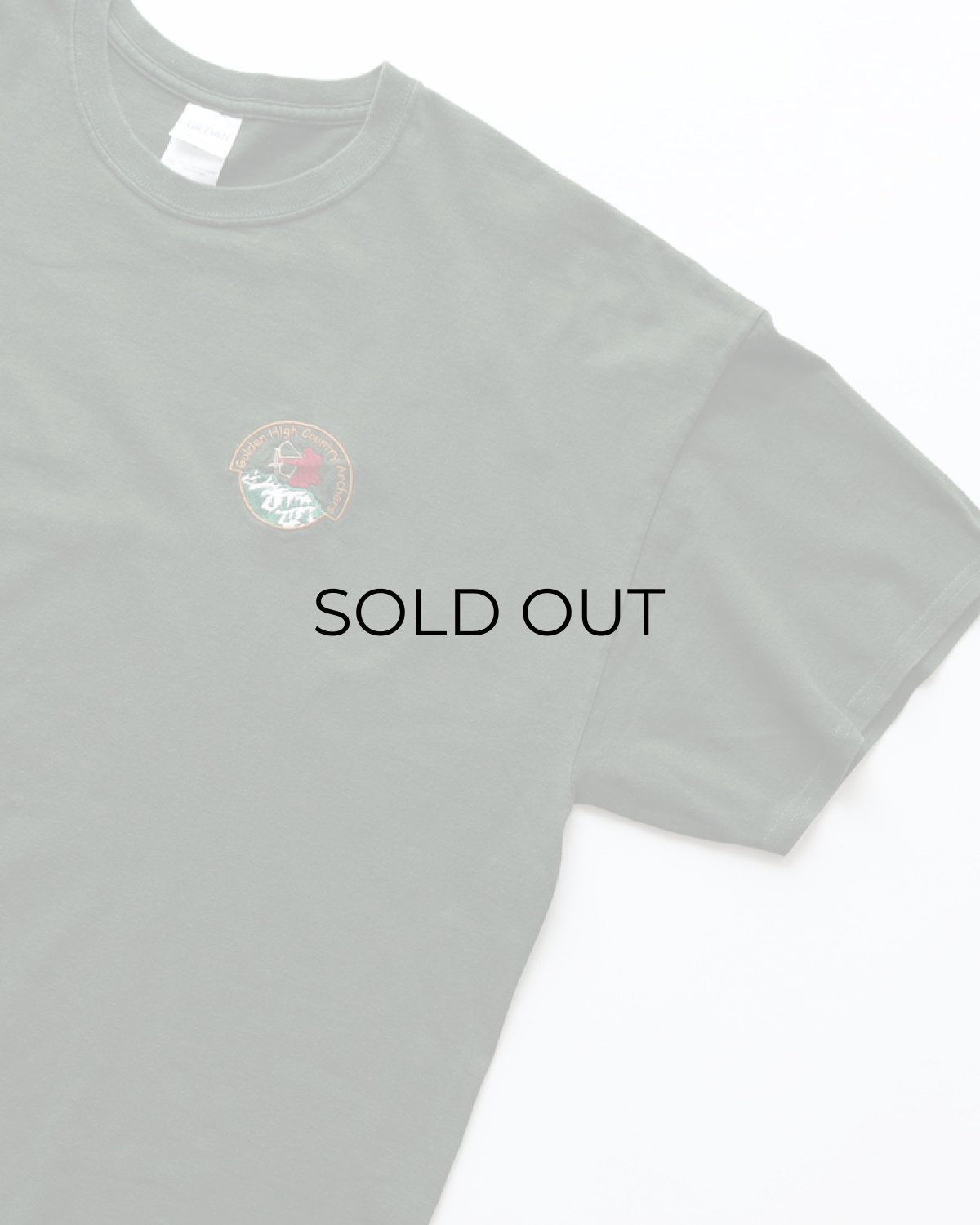 画像3: 00's GILDAN COTTON EMBROIDERED S/S TEE "Golden High Country Archers" (3)