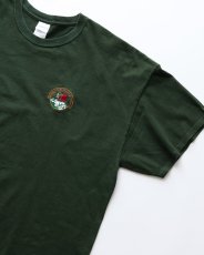 画像3: 00's GILDAN COTTON EMBROIDERED S/S TEE "Golden High Country Archers" (3)