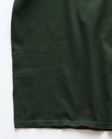 画像4: 00's GILDAN COTTON EMBROIDERED S/S TEE "Golden High Country Archers" (4)