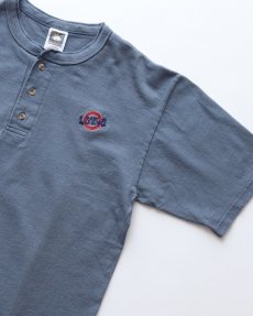 画像3: 00's COTTON DELUXE by ANVIL COTTON EMBROIDERED S/S HENLEY NECK TEE "L.W.S" (3)