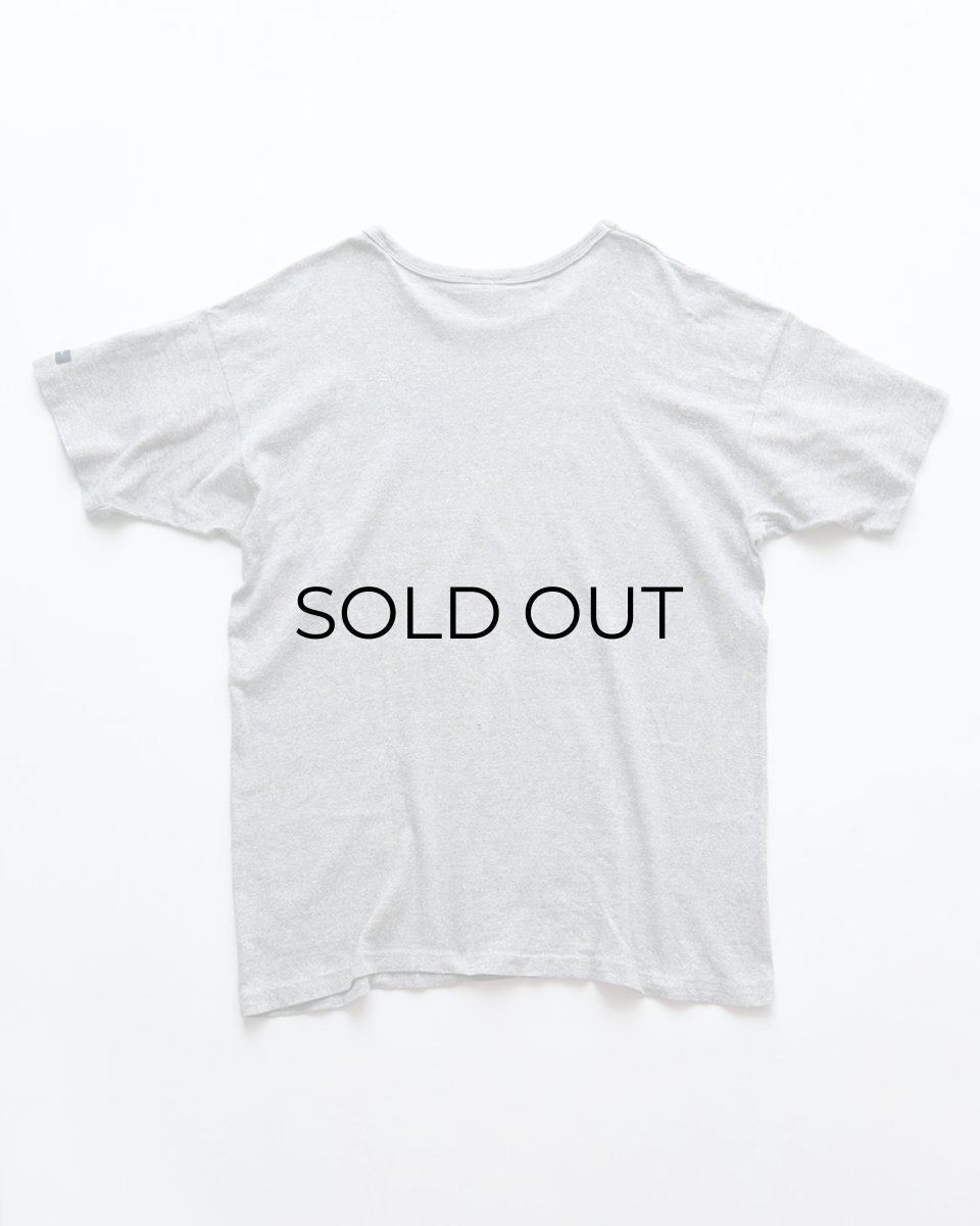 画像2: 90's Champion COTTON RAYON SCRIPT LOGO PRINT S/S TEE "MADE IN USA" (2)