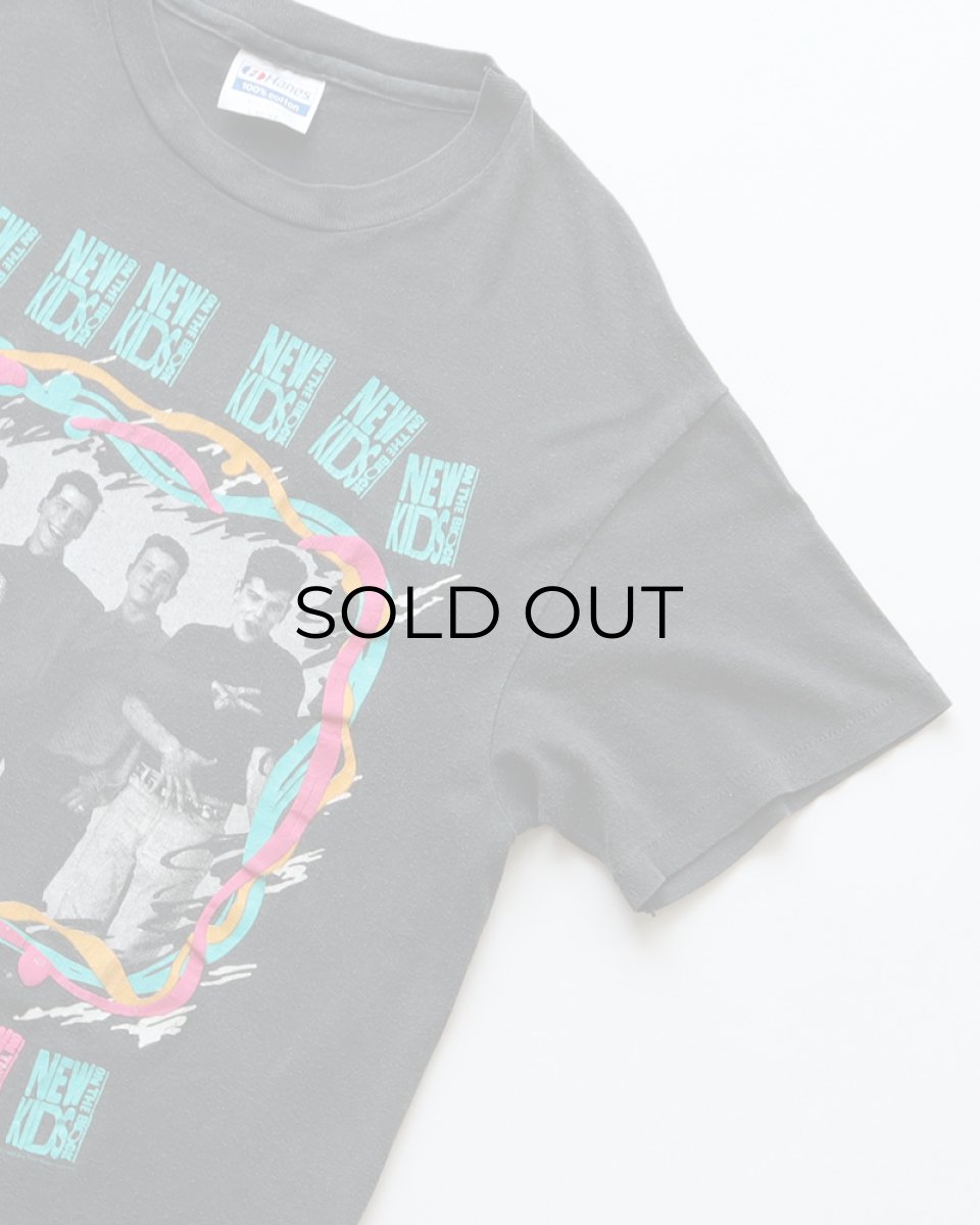 画像3: 80's Hanes COTTON W-PRINT S/S ARTIST TEE "NEW KIDS ON THE BLOCK" "MADE IN USA" (3)