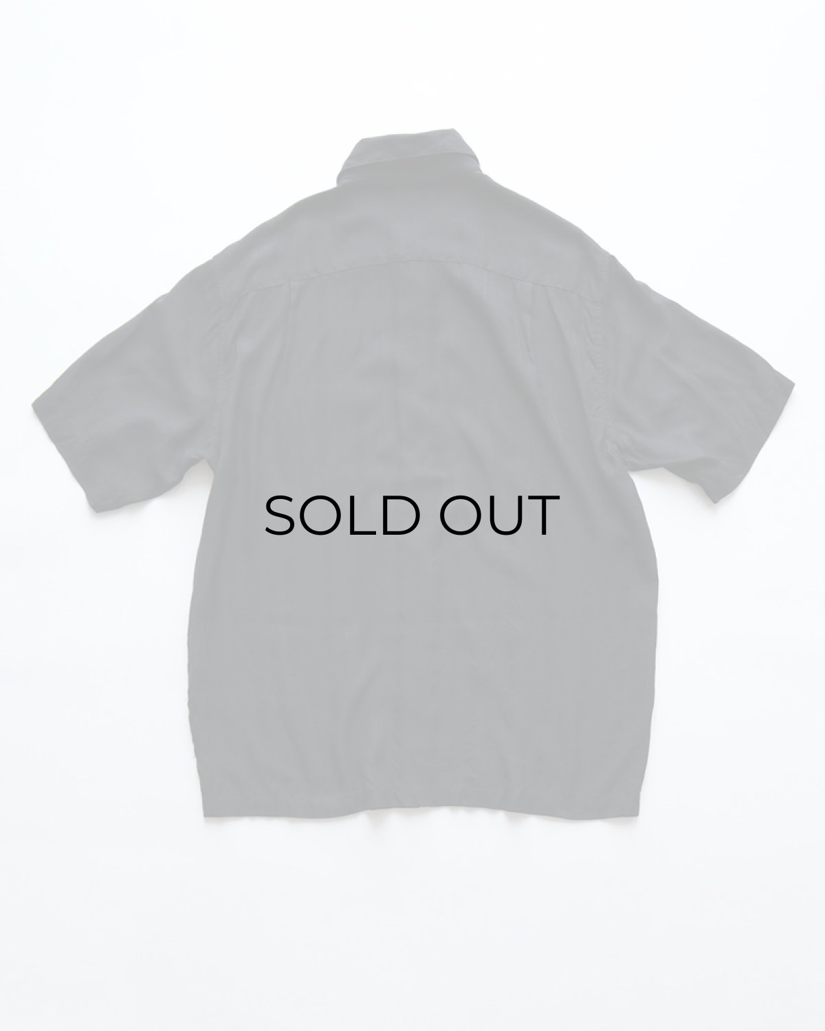 画像2: claiborne BLACK SILK WOVEN CHECK S/S BOX SHIRT (2)