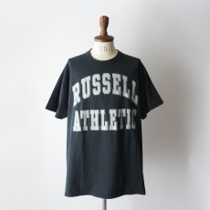 画像1: 90's RUSSELL COTTON PRINT S/S TEE "RUSSELL ATHLETIC" "MADE IN USA" (1)