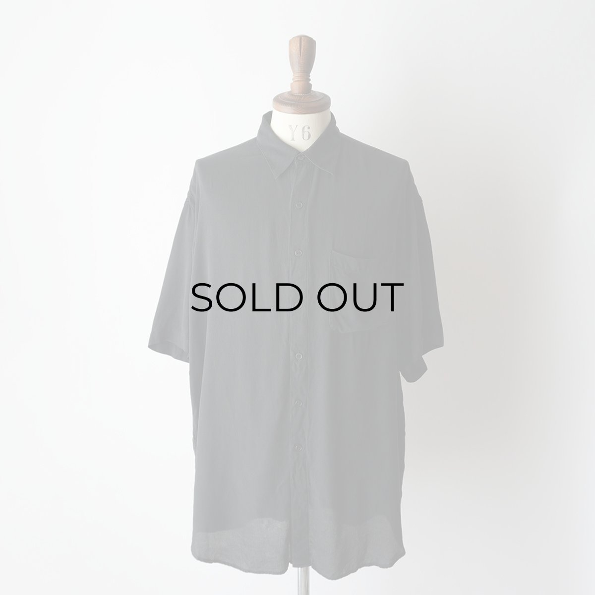 画像1: PERRY ELLIS BLACK SILK RAYON S/S SHIRT (1)