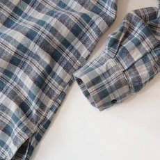 画像8: OLD UNKNOWN BRAND COTTON CHECK FLANNEL EURO PULLOVER LONG SHIRT (8)