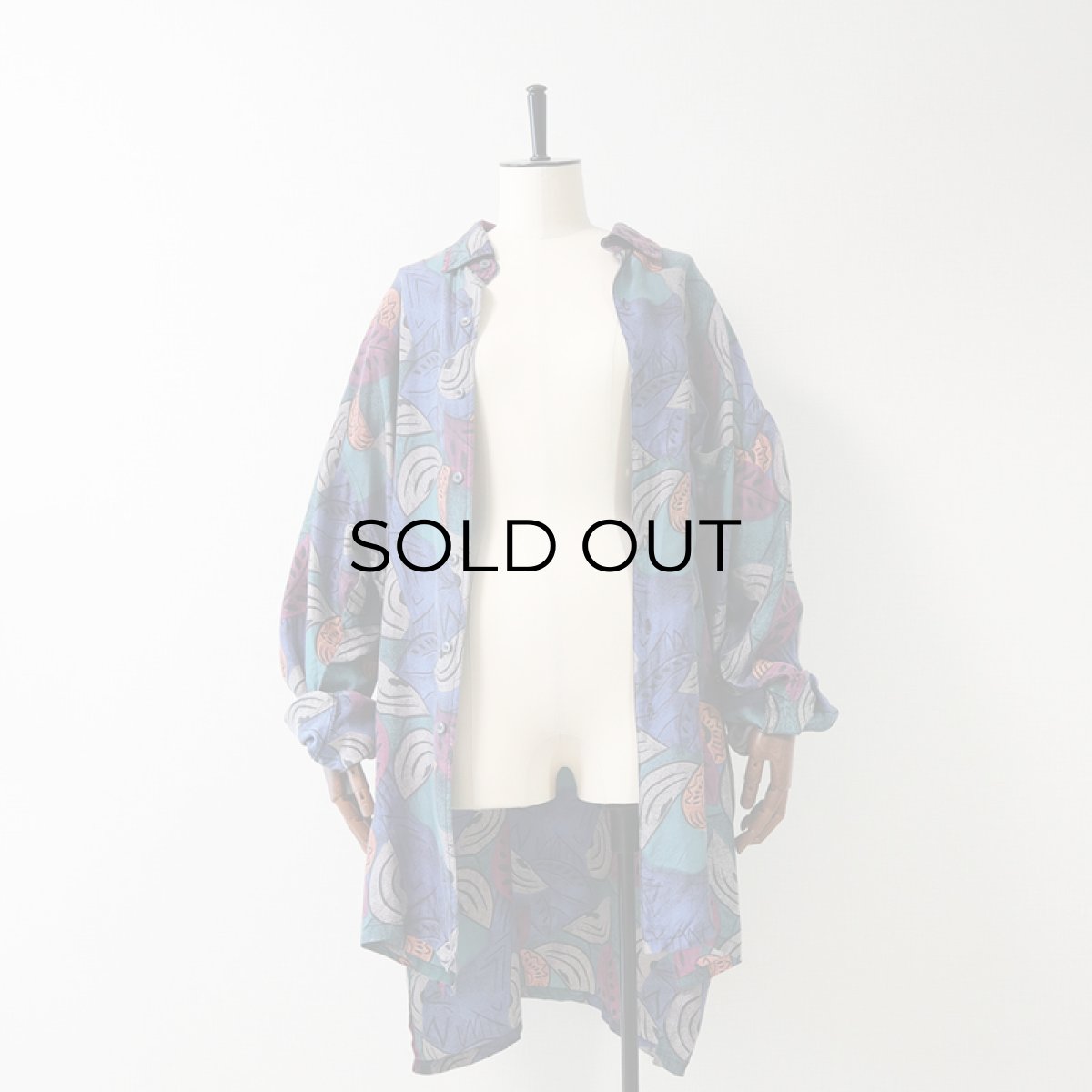 画像11: 〜90's ROBERT STOCK SILK ALL OVER PATTERN LONG TAIL SHIRT (11)