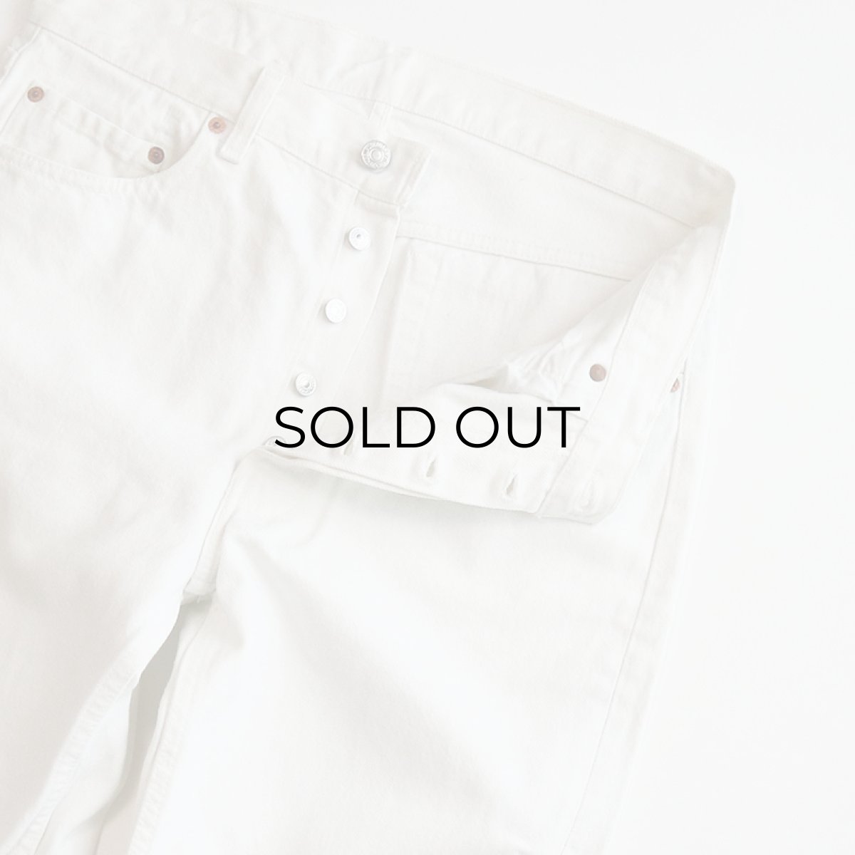 画像4: LEVI'S 501 WHITE DENIM PANTS "made in USA" 【W34 x L32 程度】 (4)