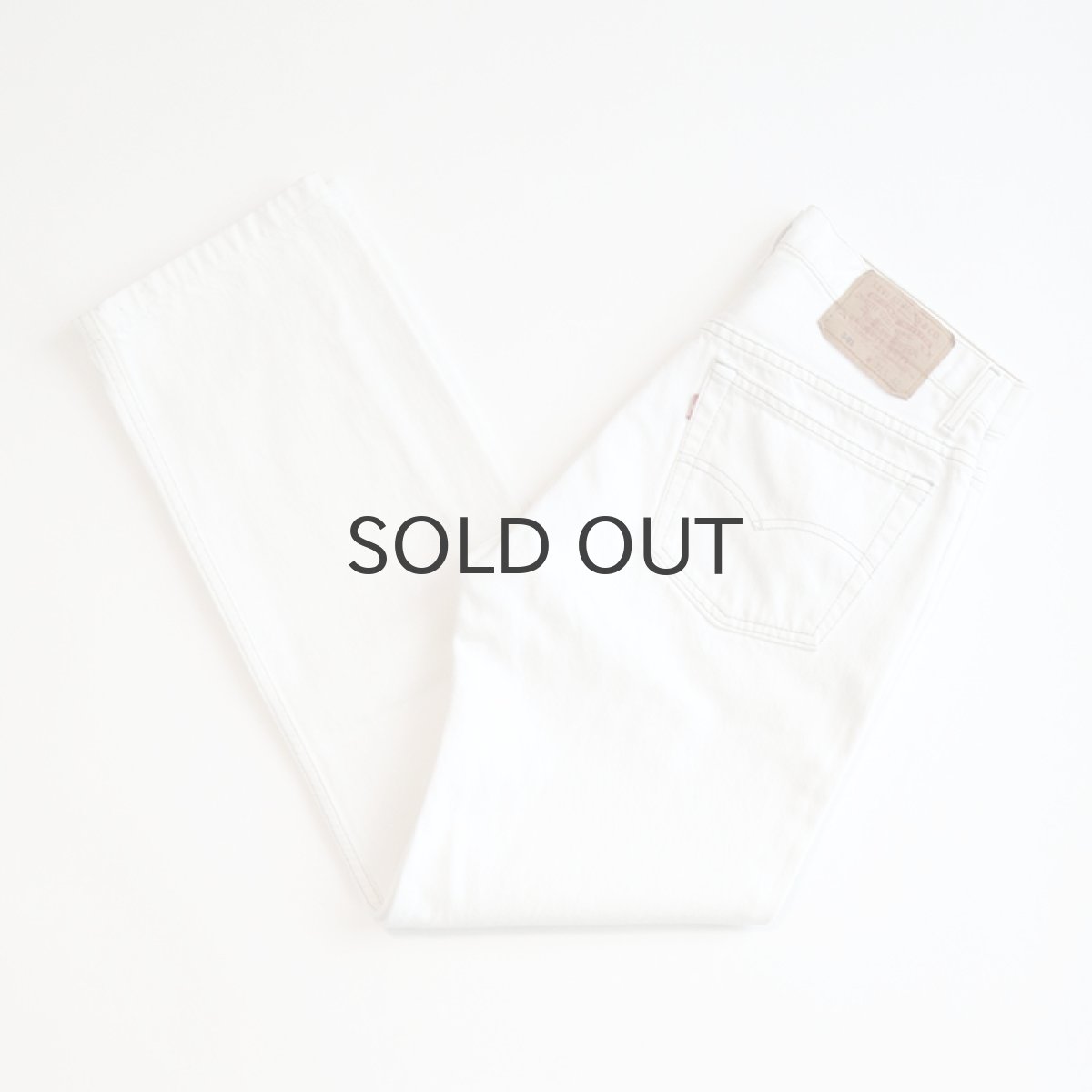 画像1: LEVI'S 501 WHITE DENIM PANTS "made in USA" 【W31 x L29 程度】 (1)