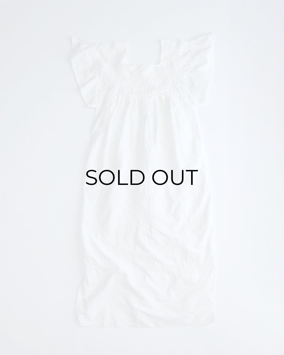 画像2: OLD UNKNOWN BRAND WHITE COTTON EMBROIDERED MEXICAN DRESS (2)