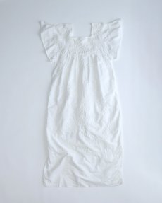 画像2: OLD UNKNOWN BRAND WHITE COTTON EMBROIDERED MEXICAN DRESS (2)
