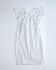 画像3: OLD UNKNOWN BRAND WHITE COTTON EMBROIDERED MEXICAN DRESS (3)