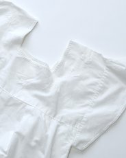 画像7: OLD UNKNOWN BRAND WHITE COTTON EMBROIDERED MEXICAN DRESS (7)