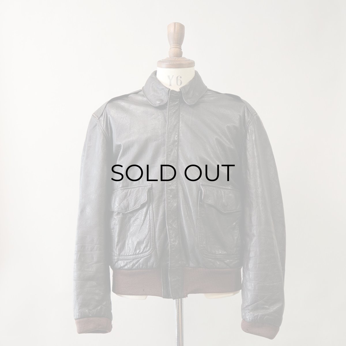 画像14: 80's UNKNOWN BRAND LEATHER A-2 style ZIP JACKET (14)