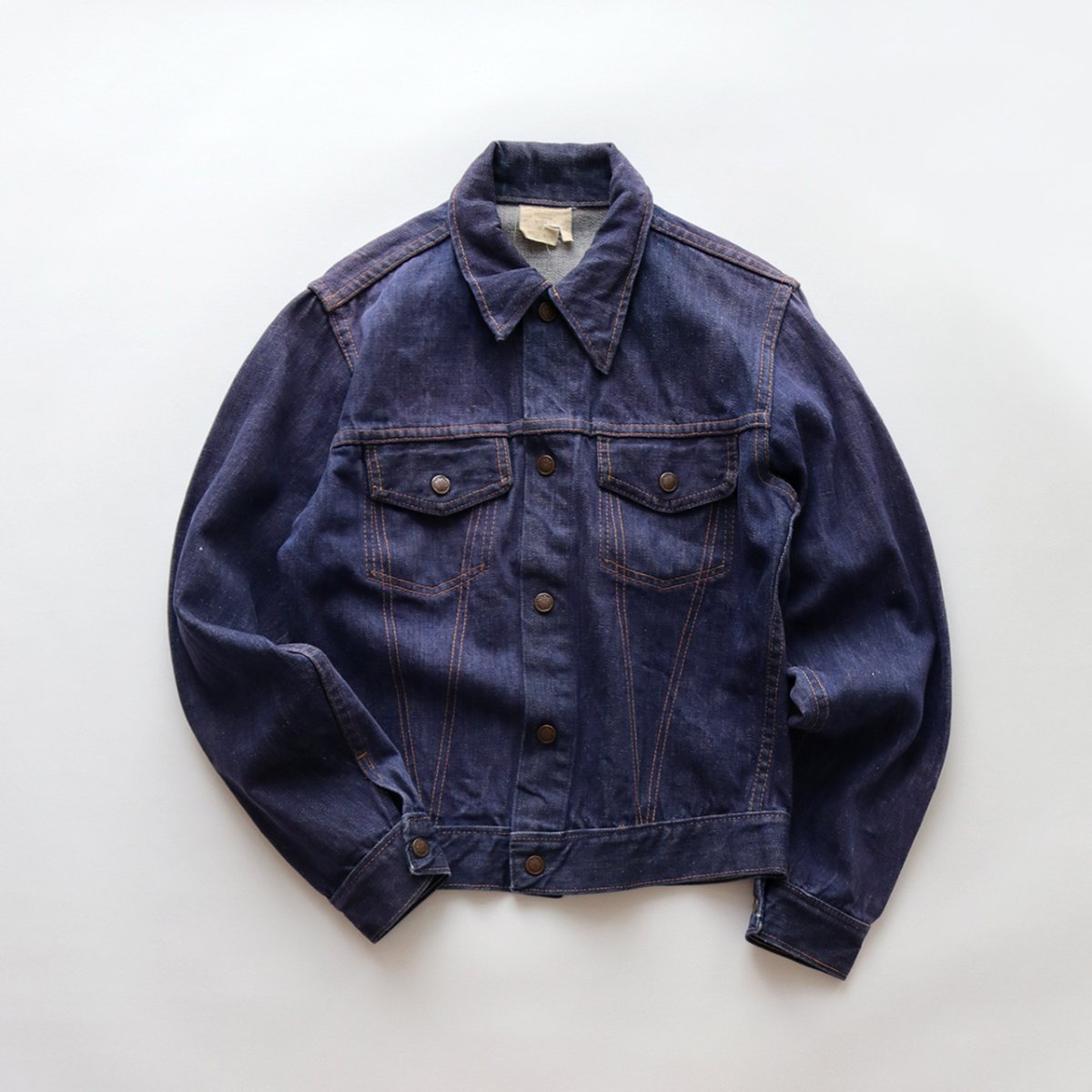 画像1: 〜70's UNKNOWN BRAND VAT-DYE DENIM TRUCKER JACKET (1)