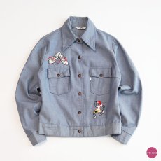 画像1: 70's LEVI'S FADE BLUE DENIM EMBROIDERED SNAP JACKET (1)