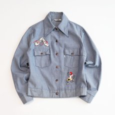 画像1: 70's LEVI'S FADE BLUE DENIM EMBROIDERED SNAP JACKET (1)