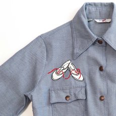 画像4: 70's LEVI'S FADE BLUE DENIM EMBROIDERED SNAP JACKET (4)