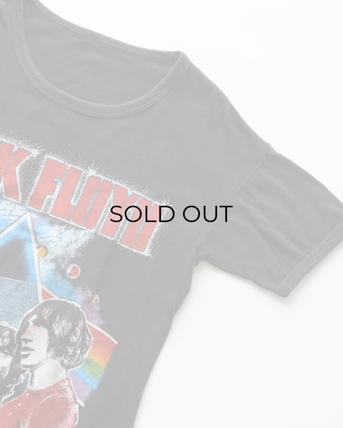 画像4: 70's-80's UNKNOWN BRAND PAKISTAN COTTON "PINK FLOYD" W-PRINT S/S BAND TEE "THE WALL IN CONCERT" (4)